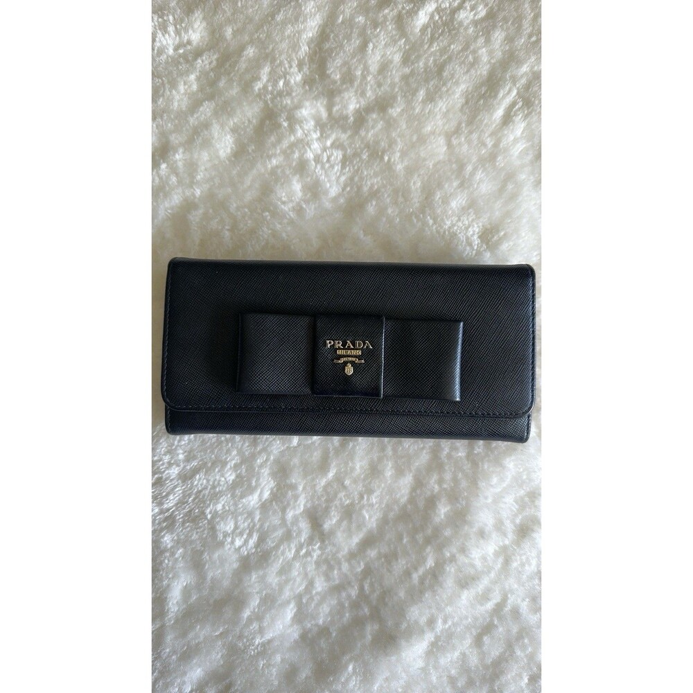 Authentic PRADA Black Bow Accent Saffiano Leather Long Wallet 14 Card Slots